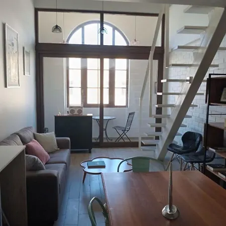 Hom I Hermoso Loft 2Pax En Cerro Baron Y Estacionamiento 2213 Valparaiso Exterior photo