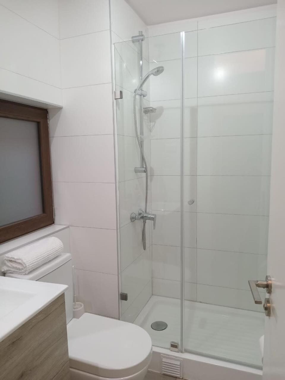 Hom I Hermoso Loft 2pax En Cerro Baron Y Estacionamiento 2213 Valparaiso